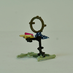 Crossbow_scarf