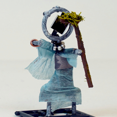 Staff_robe